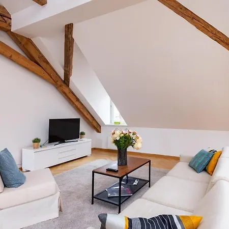 Apartment Opatovicka 9